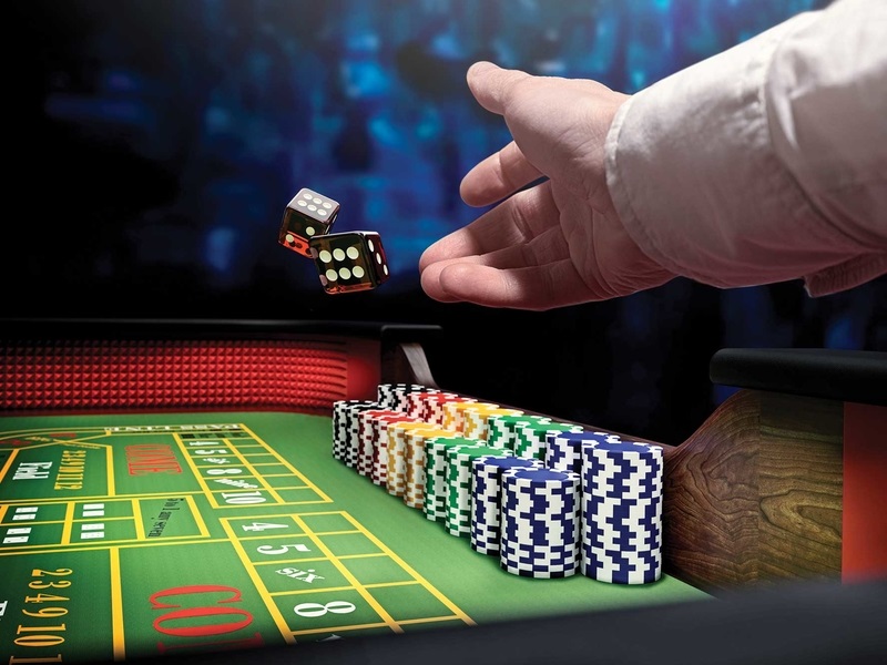 The Evolution of Land-Based Casinos: A Historical Journey